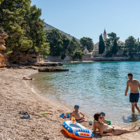 Is a 4-Day Workweek the Cure for Burnout?